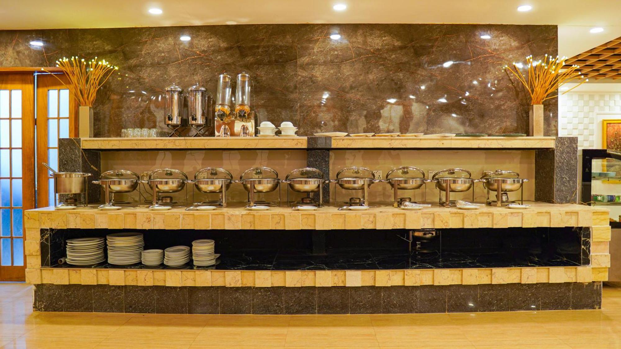 Grand Vistana Hotel Dhaka Ngoại thất bức ảnh