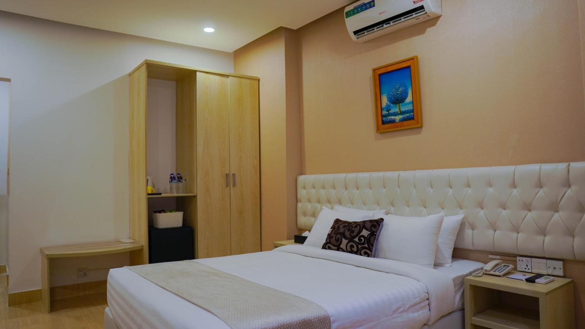 Grand Vistana Hotel Dhaka Ngoại thất bức ảnh