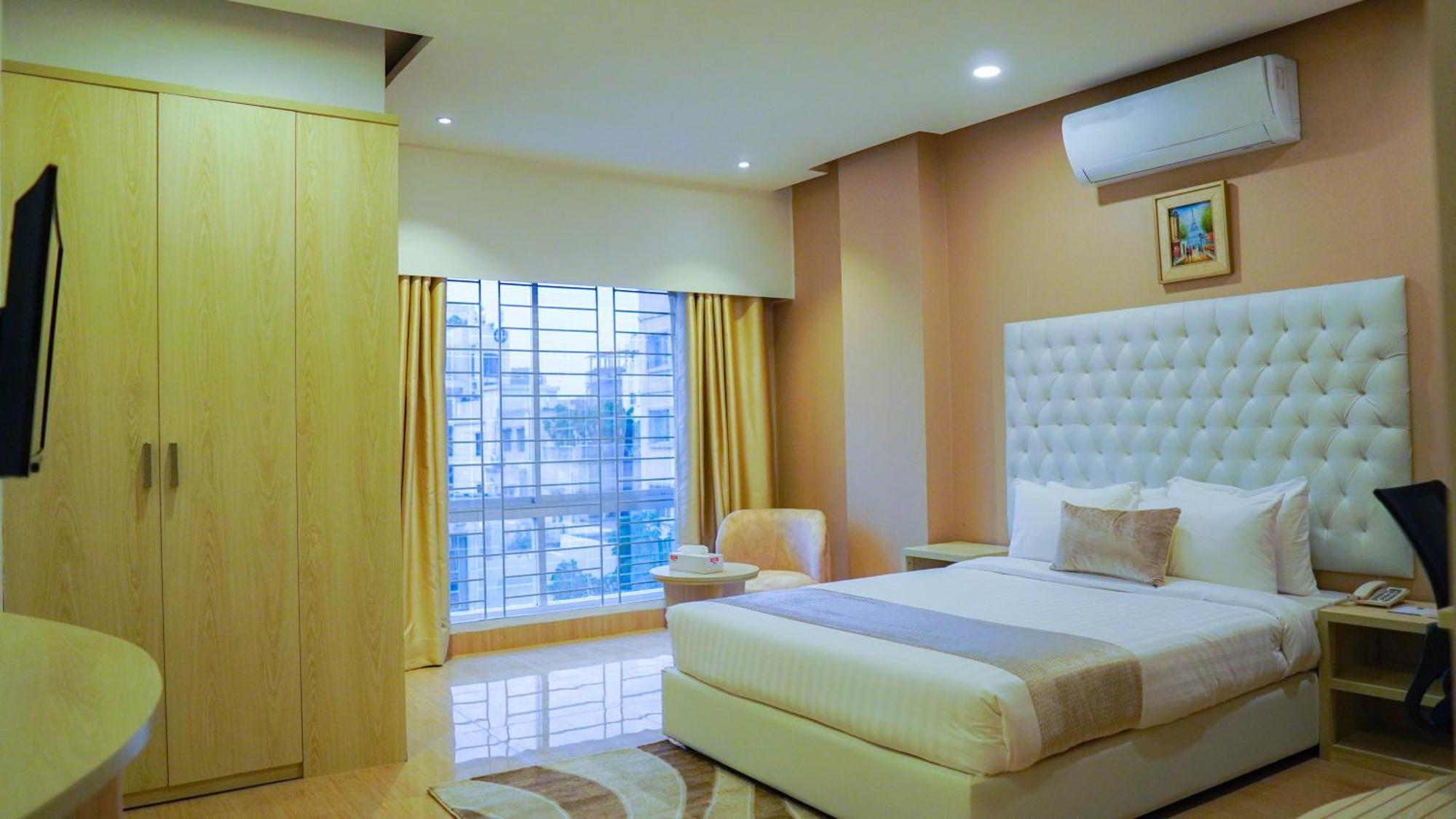 Grand Vistana Hotel Dhaka Ngoại thất bức ảnh