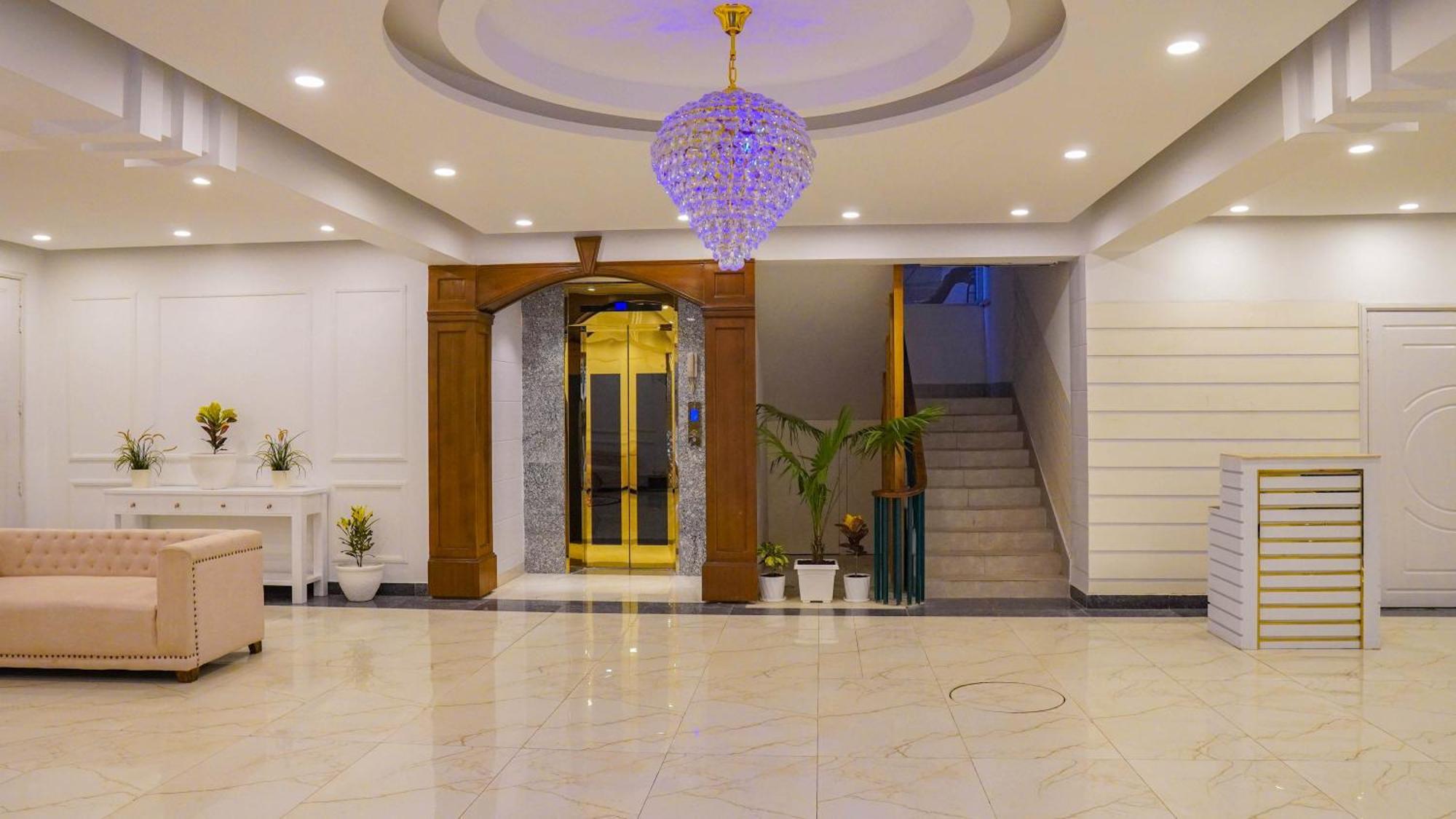 Grand Vistana Hotel Dhaka Ngoại thất bức ảnh